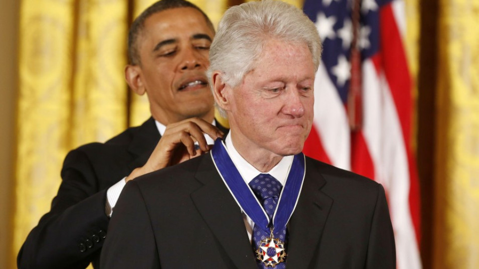 Наградиха Бил Клинтън с "Медал на свободата" | StandartNews.com