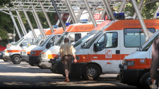 Жена падна в изкоп за водопровод