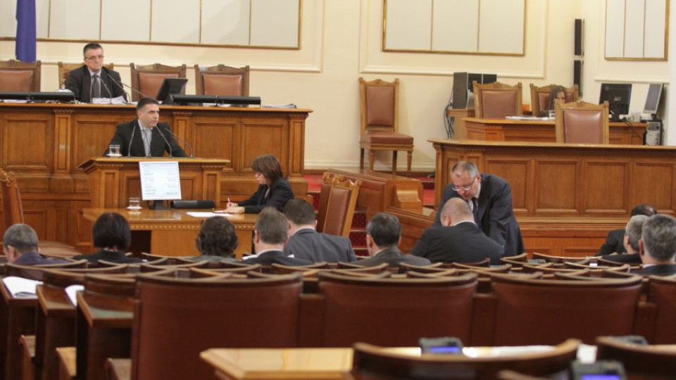 БСП дава заден за предсрочните пенсии | StandartNews.com
