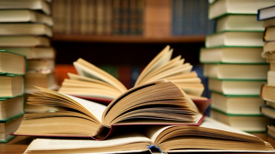 31 библиотеки получават 10 000 тома англоезична литература | StandartNews.com