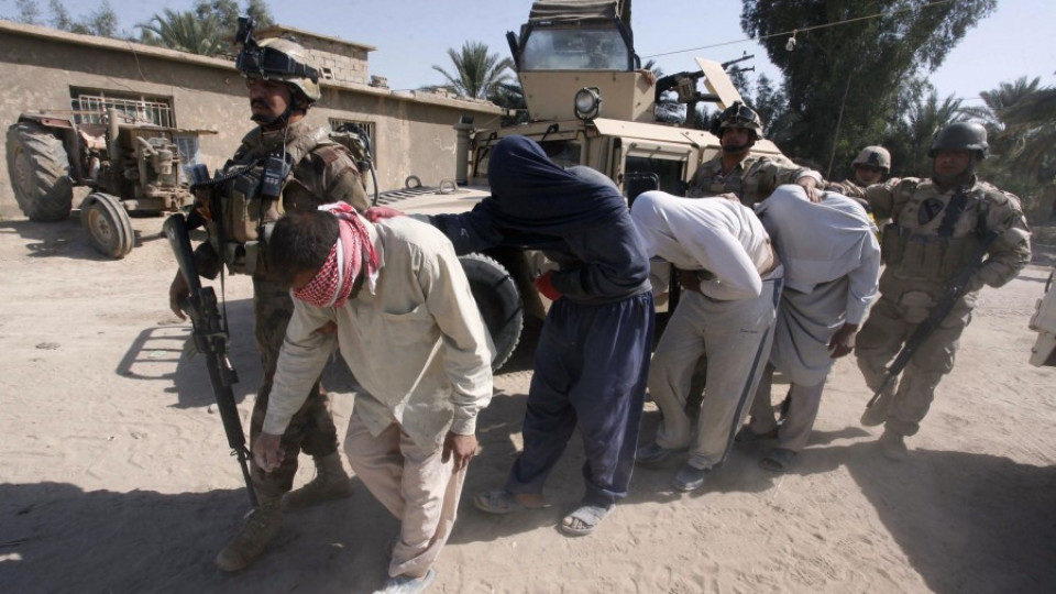 Ирак екзекутира 11 терористи | StandartNews.com
