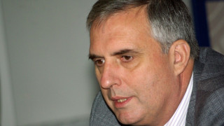 Калфин с писмо до Дейвид Камерън за ограниченията за българи