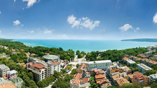 Намаляват туристическия данък за 5-звездните хотели във Варна