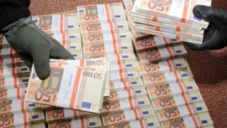 Хванаха българин с 1 млн. фалшиви евро в Италия