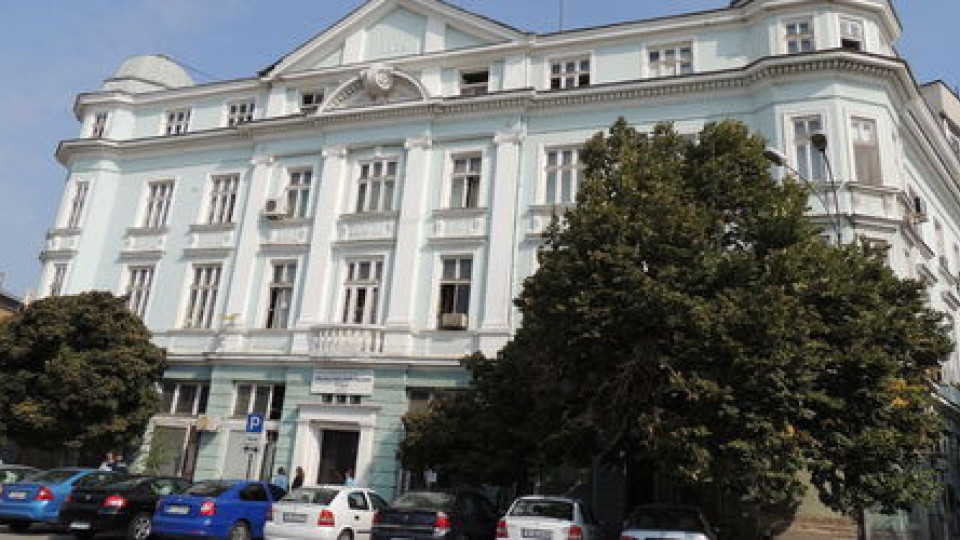 Пожар в полицията във Варна | StandartNews.com