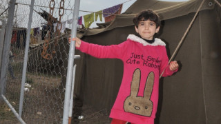 Сирийски семейства се върнаха в палатките в Харманли
