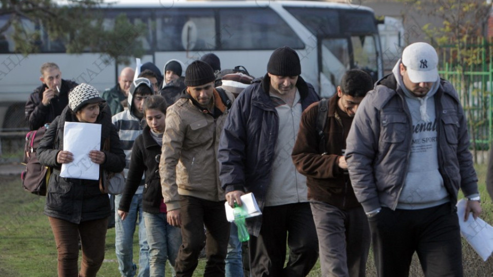 Маринов: Има тенденция за намаляване на бежанците  | StandartNews.com