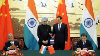 Китай и Индия подновиха териториалните спорове
