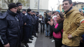 "Ранобудните" с протест срещу проектозакон за МВР