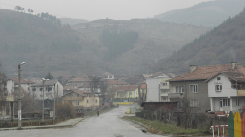 Експерти оглеждат опасно свлачище в квартал "Ораново" | StandartNews.com