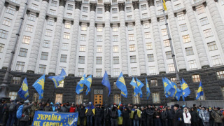 Украински делегации в Брюксел и Москва