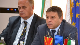 Дискутираха по-силни търговски връзки между България и Македония