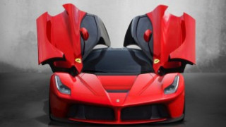 Изкупиха всички 499 LaFerrari за 1,4 млн. долара