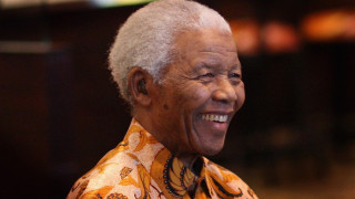Почина Нелсън Мандела