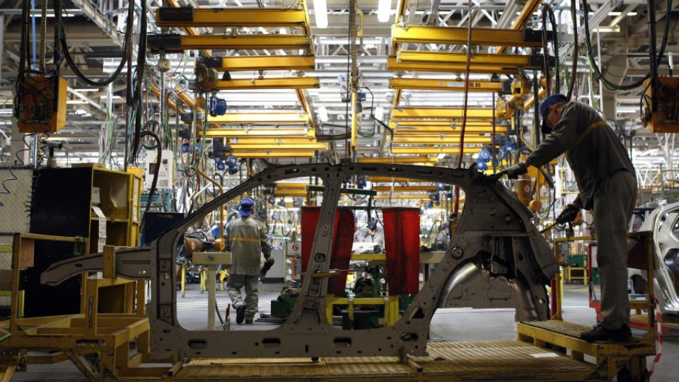 Renault строи първия си завод в Китай | StandartNews.com