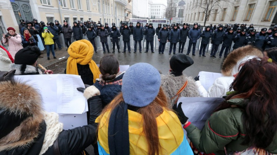 Огромен митинг свиква опозицията в Украйна | StandartNews.com