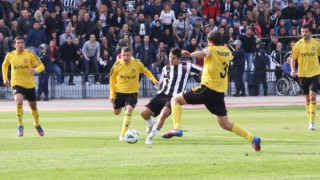 Сблъсъкът на титаните на стадиона в Пловдив завърши наравно