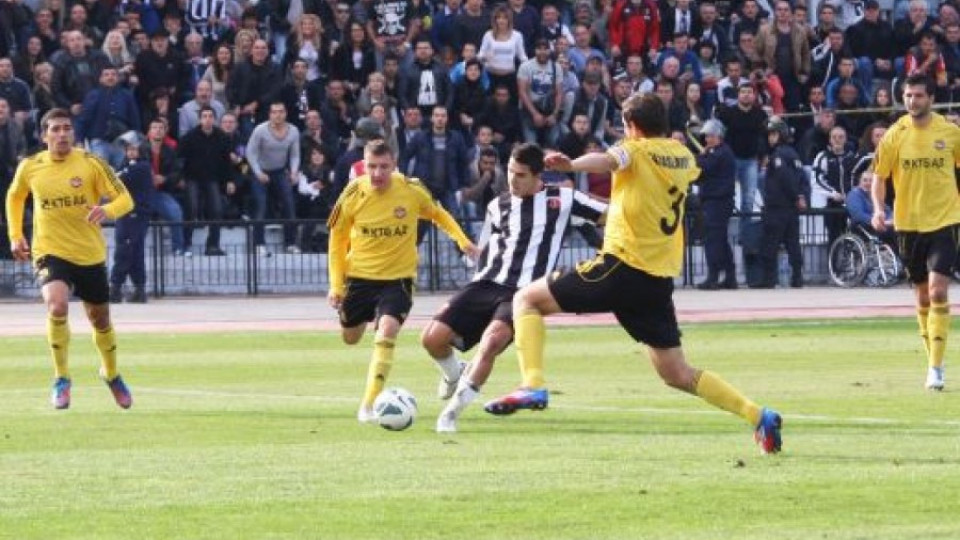 Сблъсъкът на титаните на стадиона в Пловдив завърши наравно | StandartNews.com
