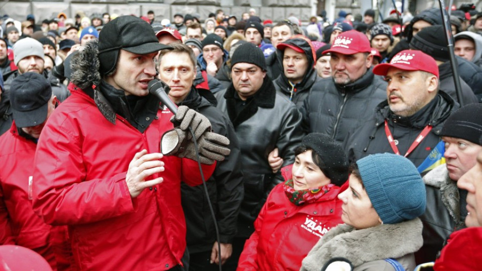Бунтът изстреля Кличко към върха | StandartNews.com