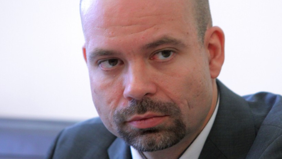 Петър Киров: Чакаме Е1,6 млрд. от Брюксел за транспорт | StandartNews.com