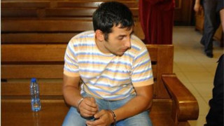 Прокурори бягат от спътник на Кифлата