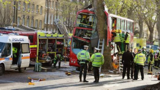 Автобусна катастрофа в Лондон