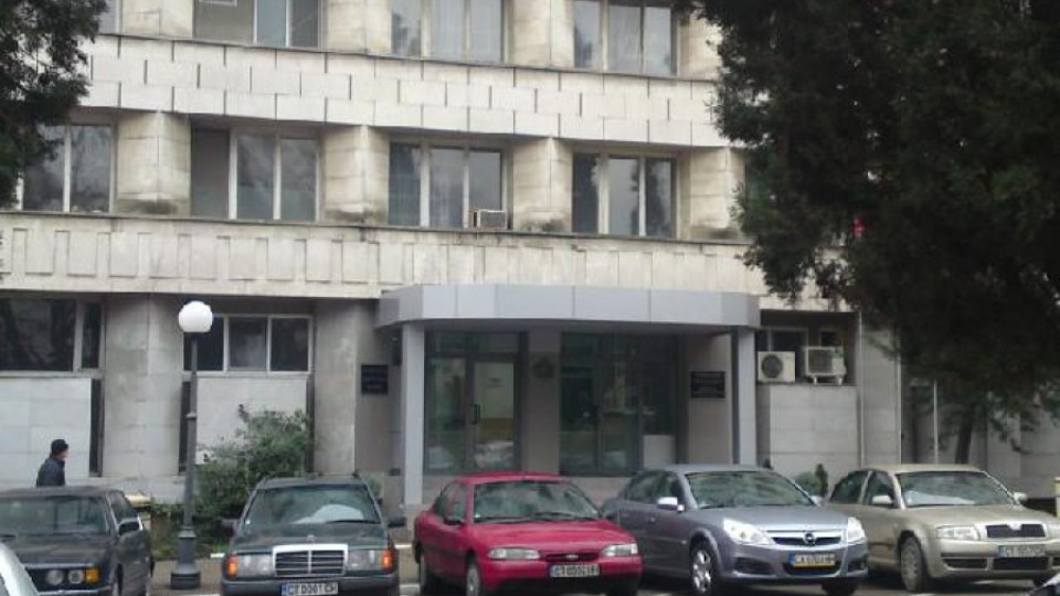Дрогиран помете елтабло и метални прегради | StandartNews.com