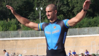 Шампион по колоездене  нападнат в дискотека в Разград