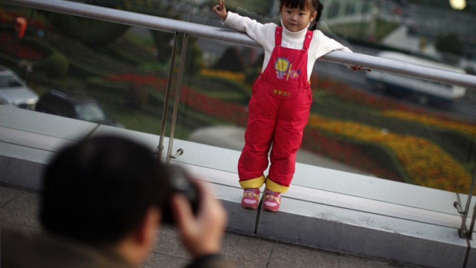 Китайските семейства ще могат да имат по две деца | StandartNews.com