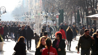 Новата година ни посреща с облаци 