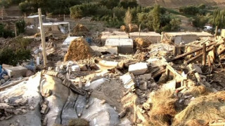 Силен трус в Иран взе жертви