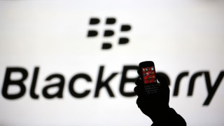 BlackBerry съди Typo Products за кражба на дизайн
