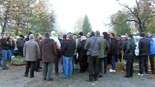 Плашат с масови съкращения в Ремотекс