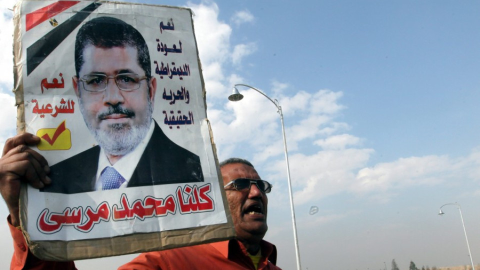 Процесът срещу Мохамед Мурси беше отложен | StandartNews.com