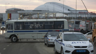 Русия в бойна готовност след шест разстрела