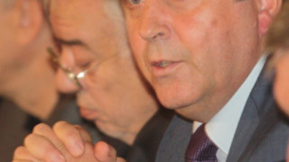 Първанов с АБВ срещу Волен