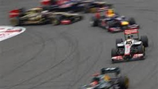 Пилотите във F1 избраха постоянните си номера