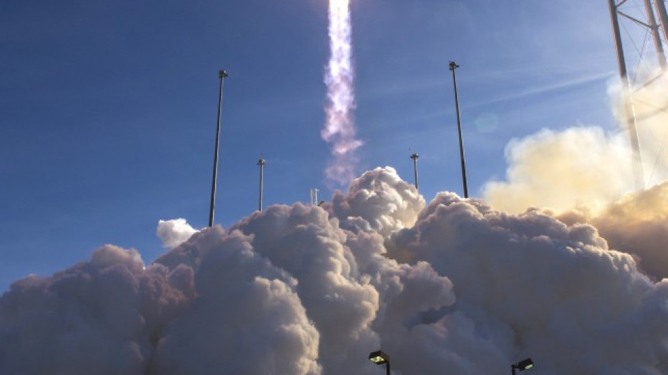 Cygnus се скачи с МКС | StandartNews.com