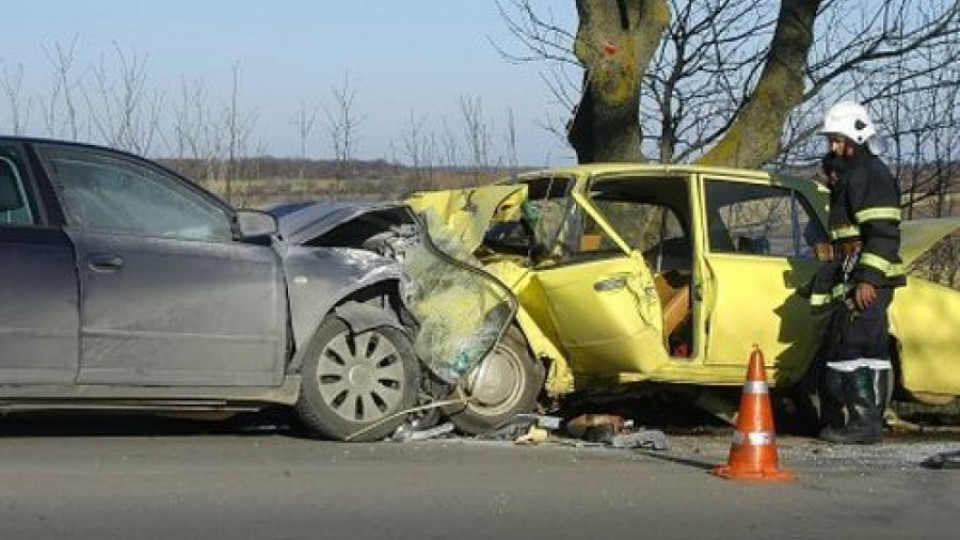Софийско ауди ударило челно жигулата на жертвите | StandartNews.com