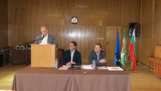 Съветници в Банско упълномощиха кмета да иска промени в плана на НП „Пирин"