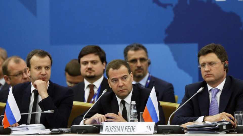 Медведев: Газът за Европа зависи от Украйна | StandartNews.com