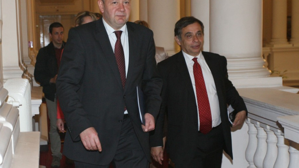 Миков отчете една година на парламента от Видин | StandartNews.com