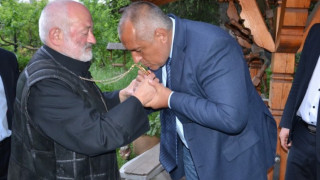 Галактион благослови Бойко за победа