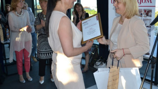 Министър Терзиева връчи наградата „Къща на годината - 2013 г."