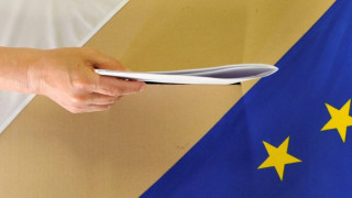  4160 българи са гласували в чужбина към 14.00 ч.