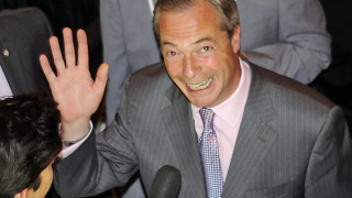 Найджъл Фарадж печели еврозборите във Великобритания