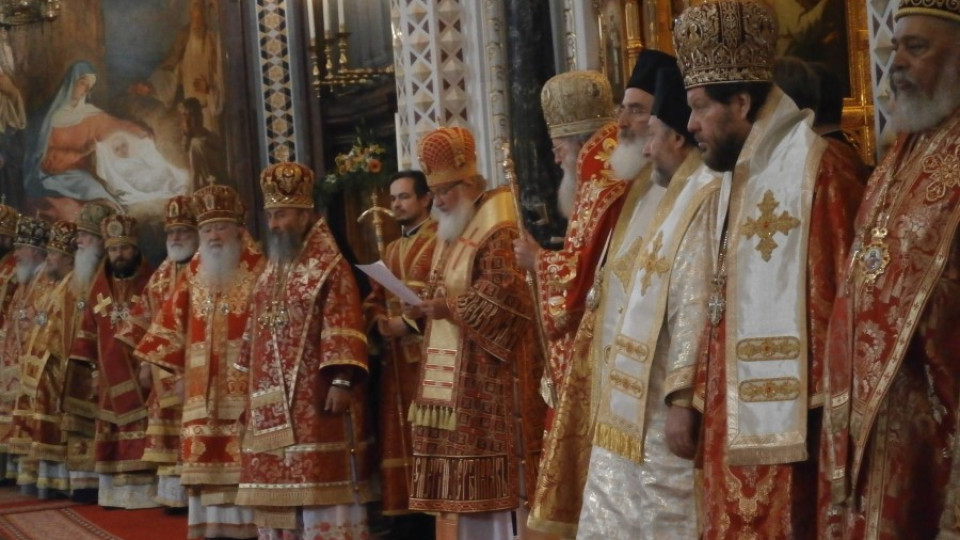 Духовна радост на срещата между Неофит и руския патриарх | StandartNews.com