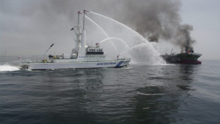 Избухна експлозия на японски танкер