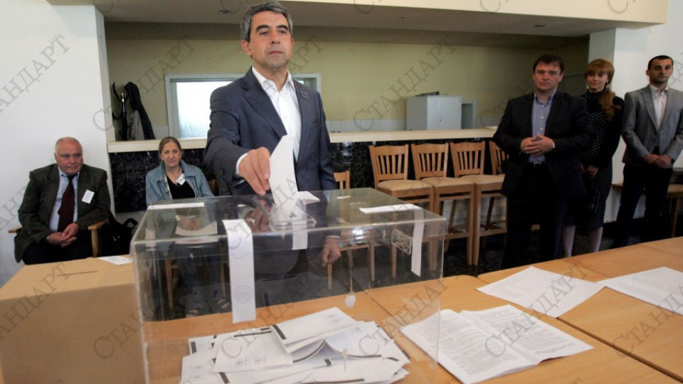 Президентът анализира резултатите от евроизборите | StandartNews.com