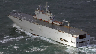НАТО може да закупи френските кораби, предназначени за Русия